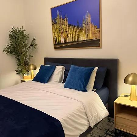 Park View Lisbonpark View Elegant & Cozy Shared Bath Pensionat *