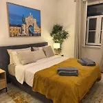 Park View Lisbonpark View Elegant & Cozy Shared Bath *